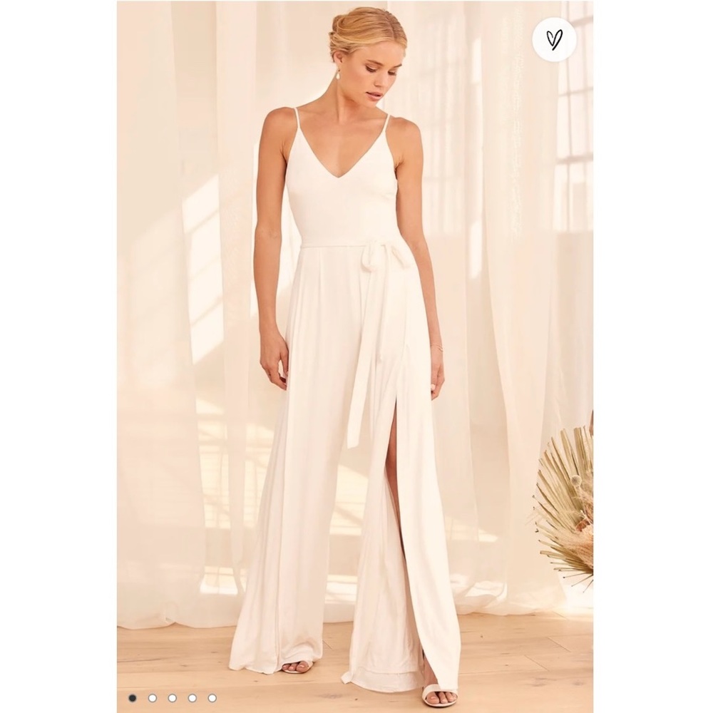 Lulu's Ivory V-Neck Wide-Leg Jumpsuit with Side Slit
